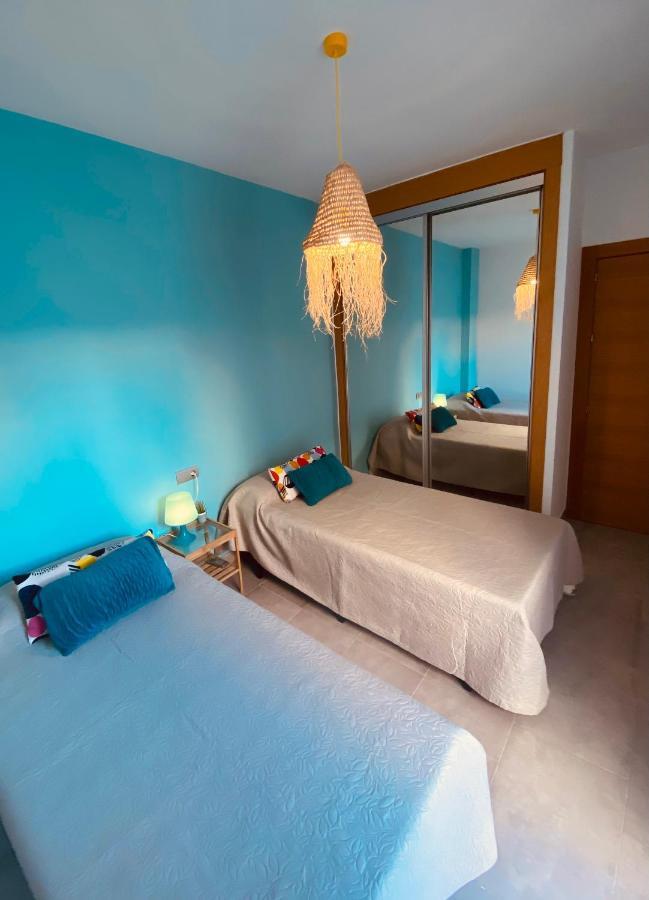 Apartamentos Chuita Playa Malaga Luaran gambar