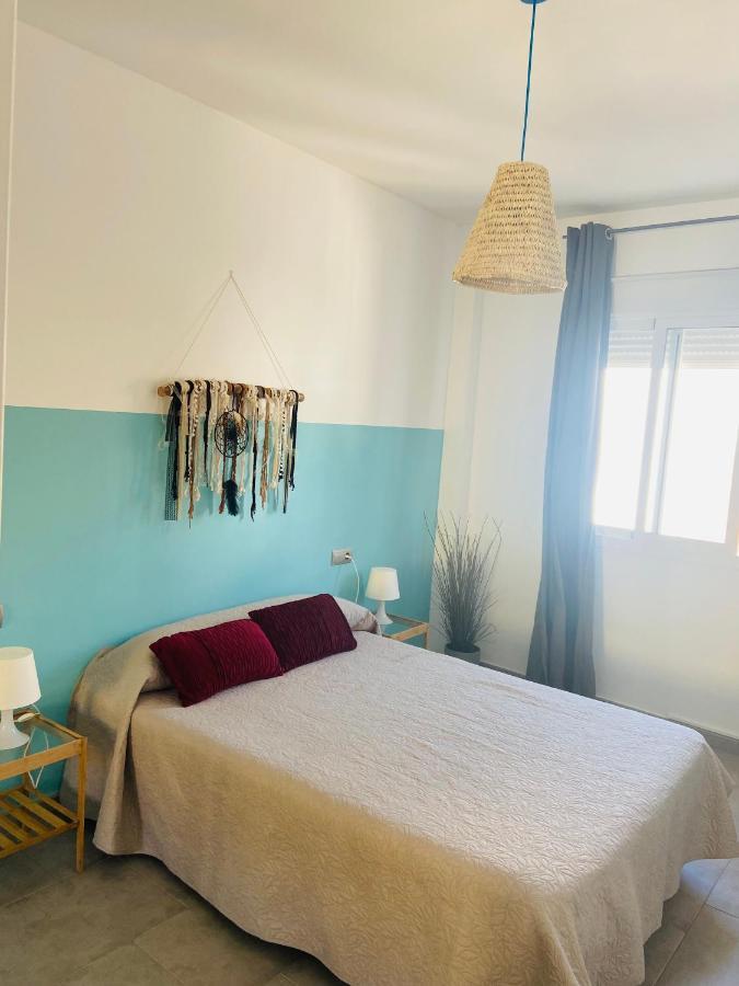 Apartamentos Chuita Playa Malaga Luaran gambar